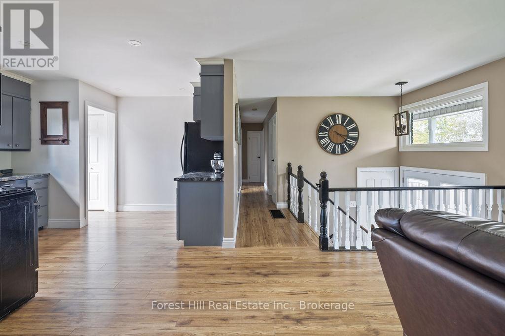 197716 7 Grey Road, Meaford, Ontario  N4L 1W7 - Photo 12 - X12975774