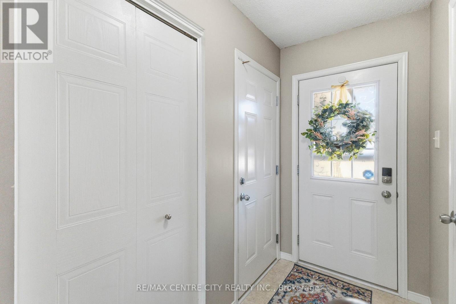 1084 Kimball Crescent, London North (North E), Ontario  N6G 0A8 - Photo 11 - X12975556