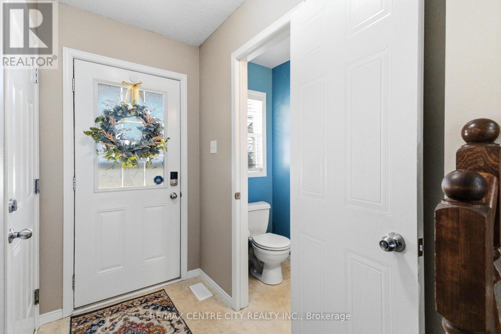 1084 Kimball Crescent, London North (North E), Ontario  N6G 0A8 - Photo 12 - X12975556