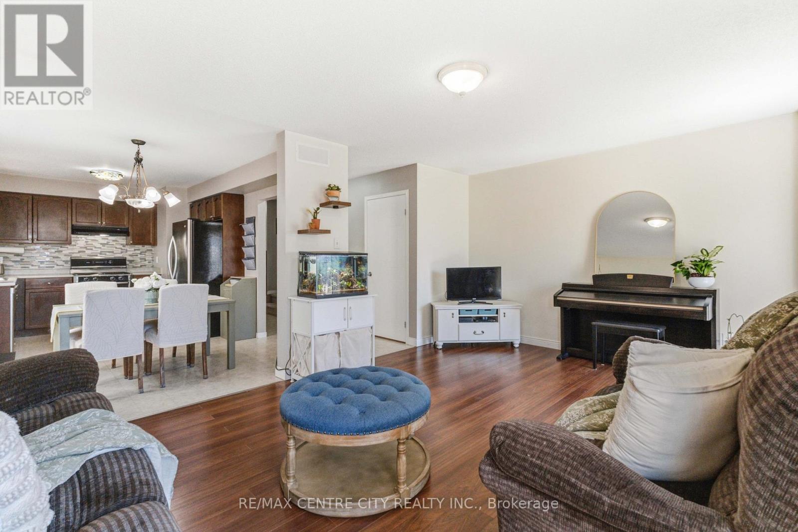 1084 Kimball Crescent, London North (North E), Ontario  N6G 0A8 - Photo 20 - X12975556