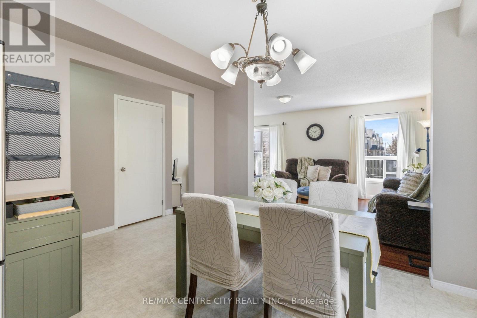 1084 Kimball Crescent, London North (North E), Ontario  N6G 0A8 - Photo 25 - X12975556