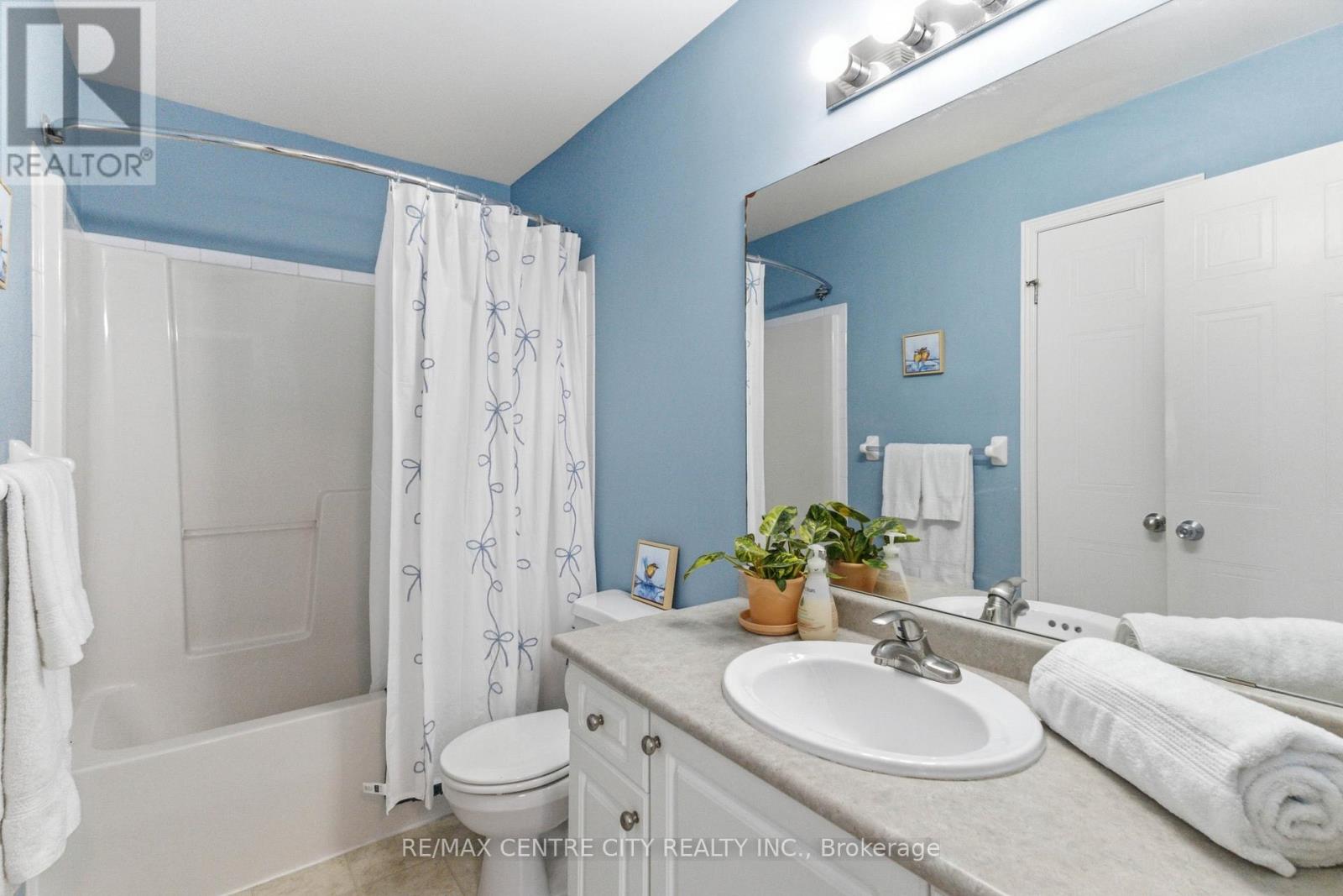 1084 Kimball Crescent, London North (North E), Ontario  N6G 0A8 - Photo 35 - X12975556