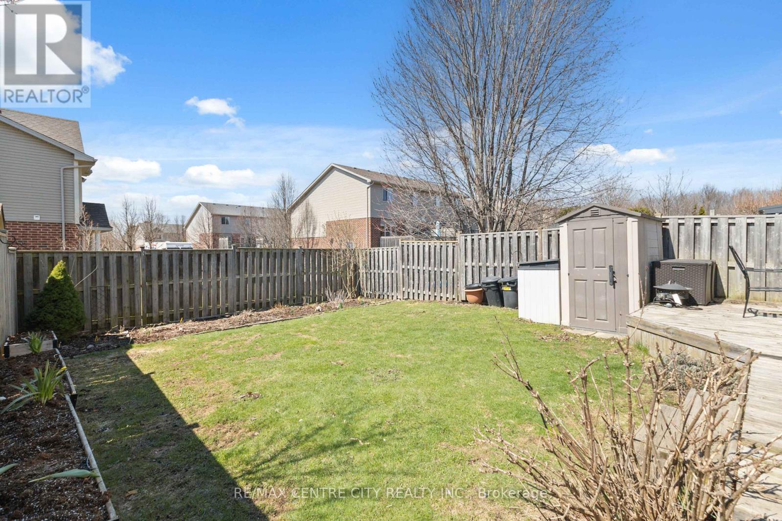 1084 Kimball Crescent, London North (North E), Ontario  N6G 0A8 - Photo 41 - X12975556