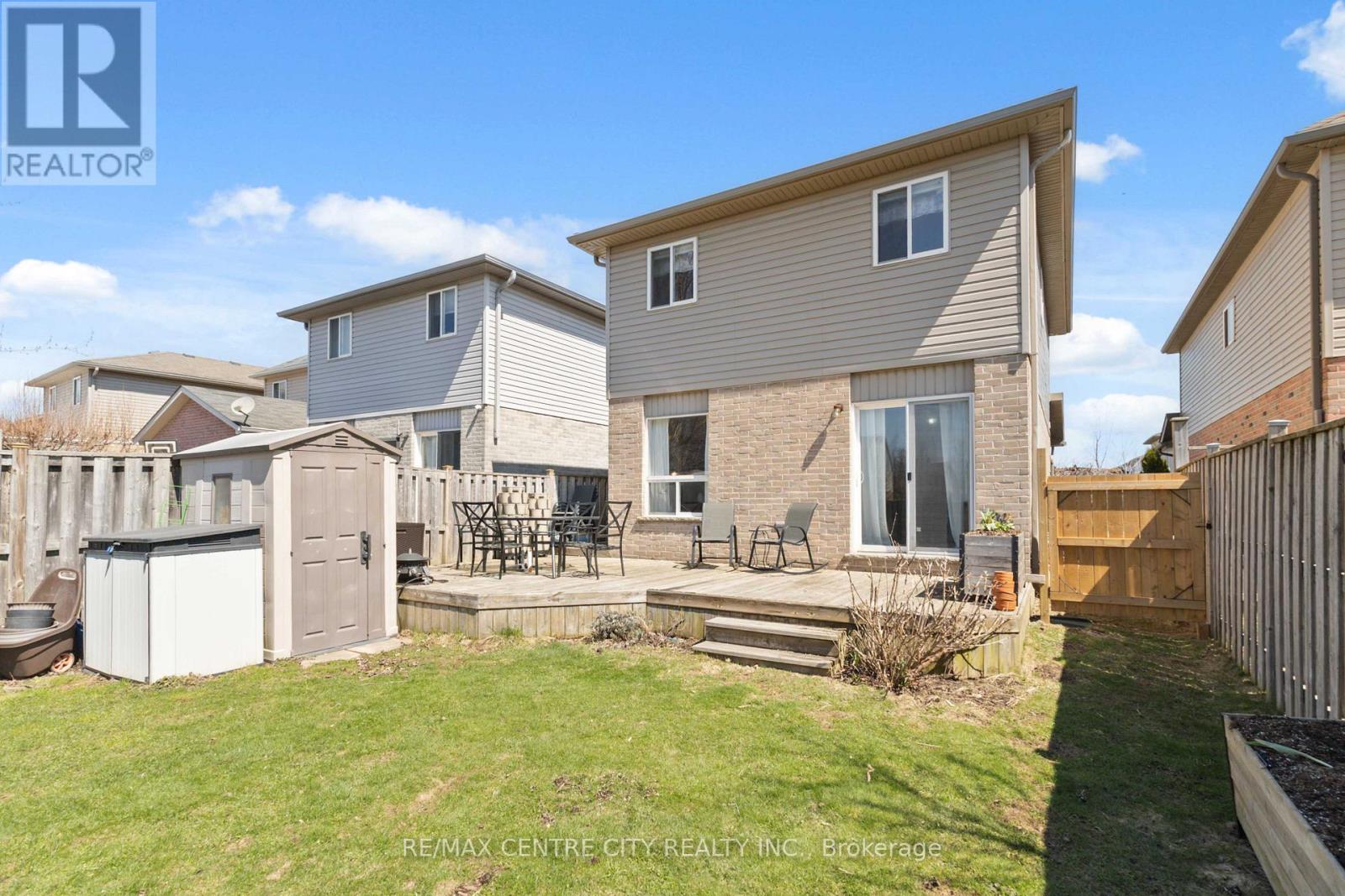 1084 Kimball Crescent, London North (North E), Ontario  N6G 0A8 - Photo 45 - X12975556