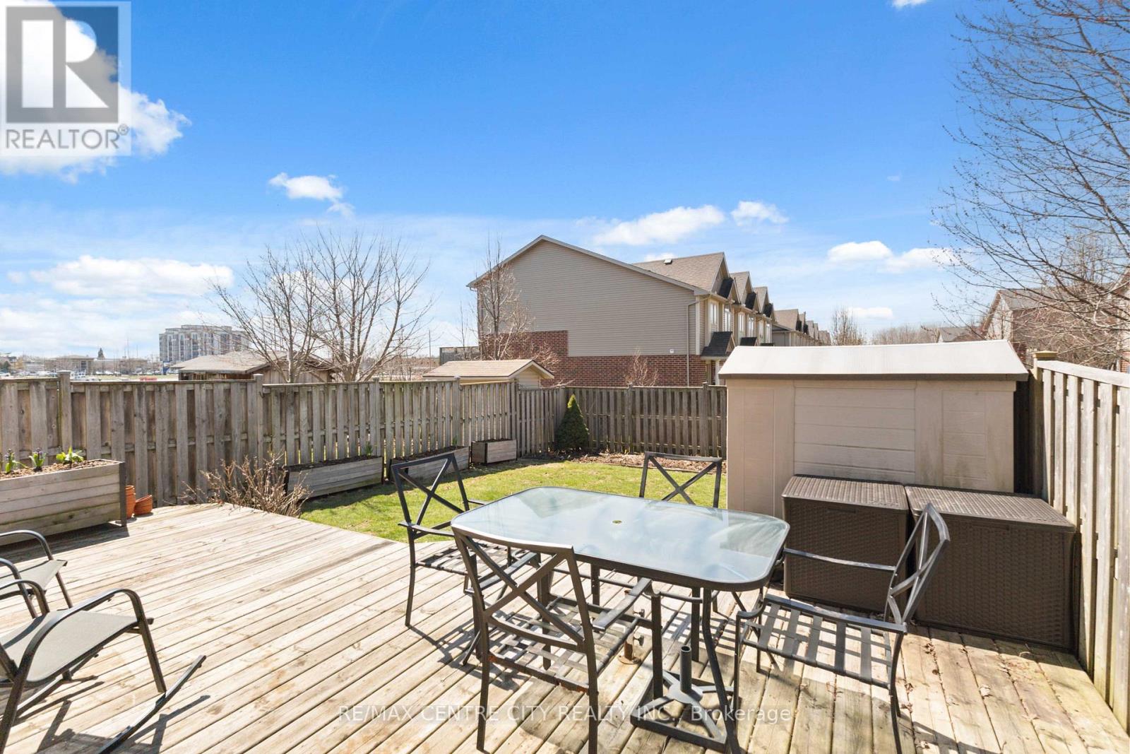 1084 Kimball Crescent, London North (North E), Ontario  N6G 0A8 - Photo 46 - X12975556