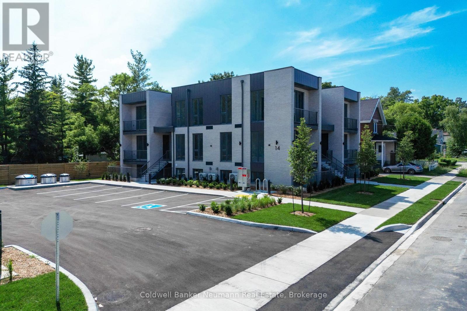 5 - 14 Stevenson Street N, Guelph (St. George's), Ontario  N1E 5A4 - Photo 1 - X12975778