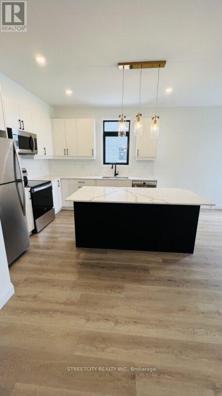 39 - 3900 Savoy Street E, London South (South V), Ontario  N6P 0H9 - Photo 6 - X12975576