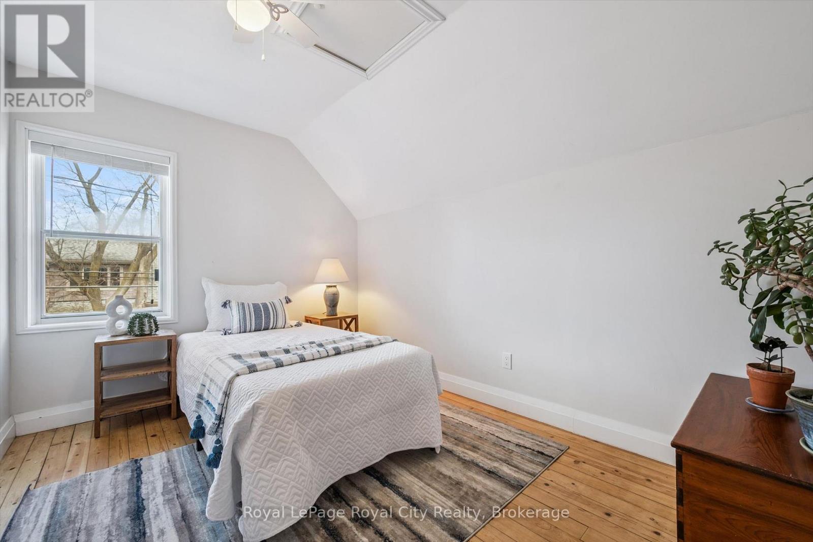 107 Kingsmill Avenue, Guelph, Ontario  N1E 5W1 - Photo 23 - X12975816