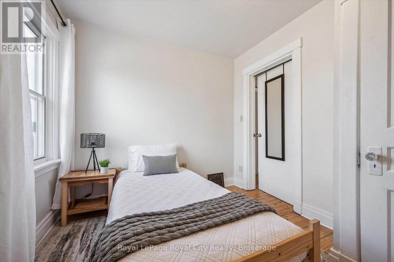 107 Kingsmill Avenue, Guelph, Ontario  N1E 5W1 - Photo 25 - X12975816