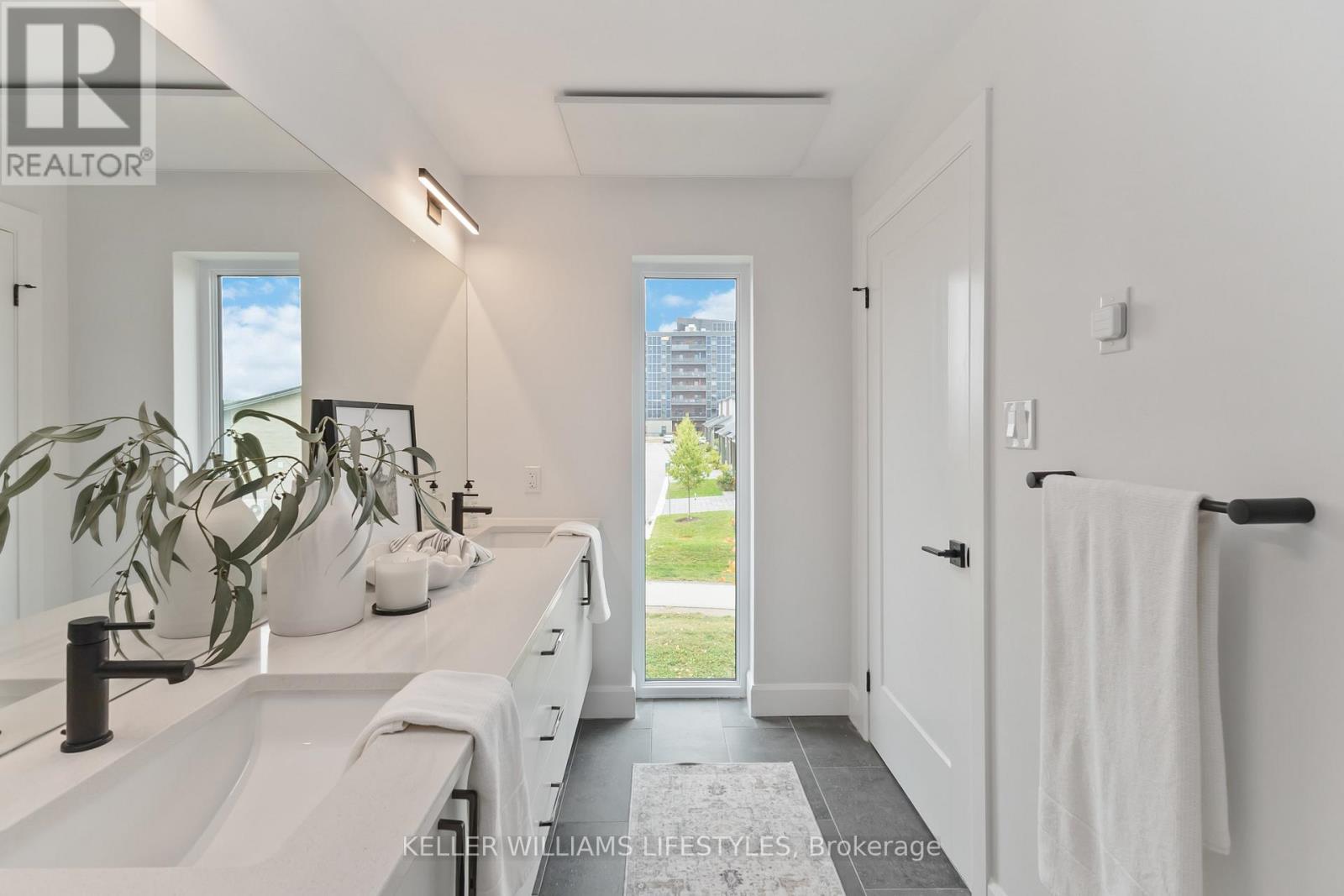 A110 - 2062 Lumen Drive, London South, Ontario  N6K 0L3 - Photo 38 - X12975594