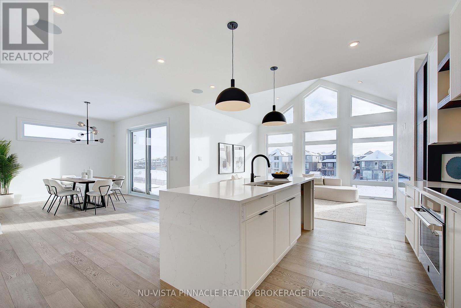 2693 Heardcreek Trail, London North, Ontario  N6G 0Z8 - Photo 14 - X12975616