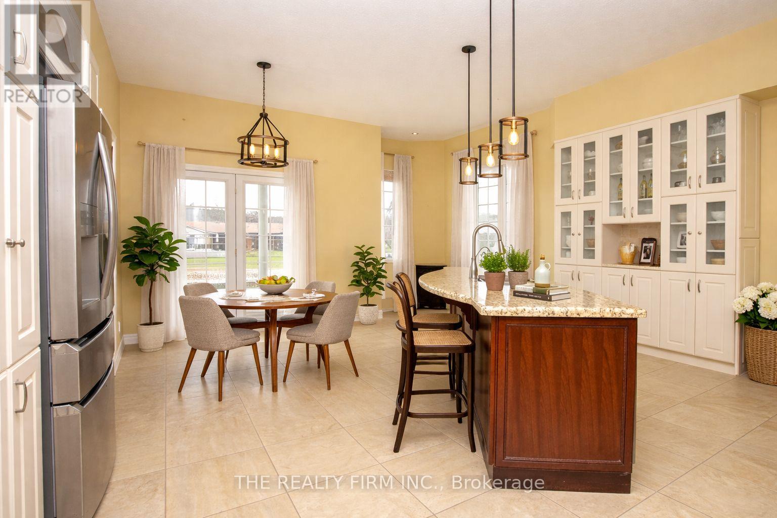 11507 Lagonda Way, Chatham-Kent (Rondeau Area), Ontario  N0P 1X0 - Photo 11 - X12975630