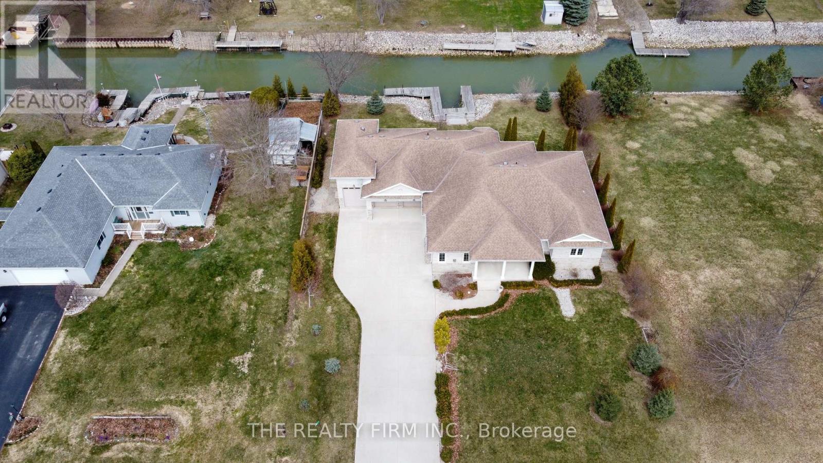 11507 Lagonda Way, Chatham-Kent (Rondeau Area), Ontario  N0P 1X0 - Photo 36 - X12975630