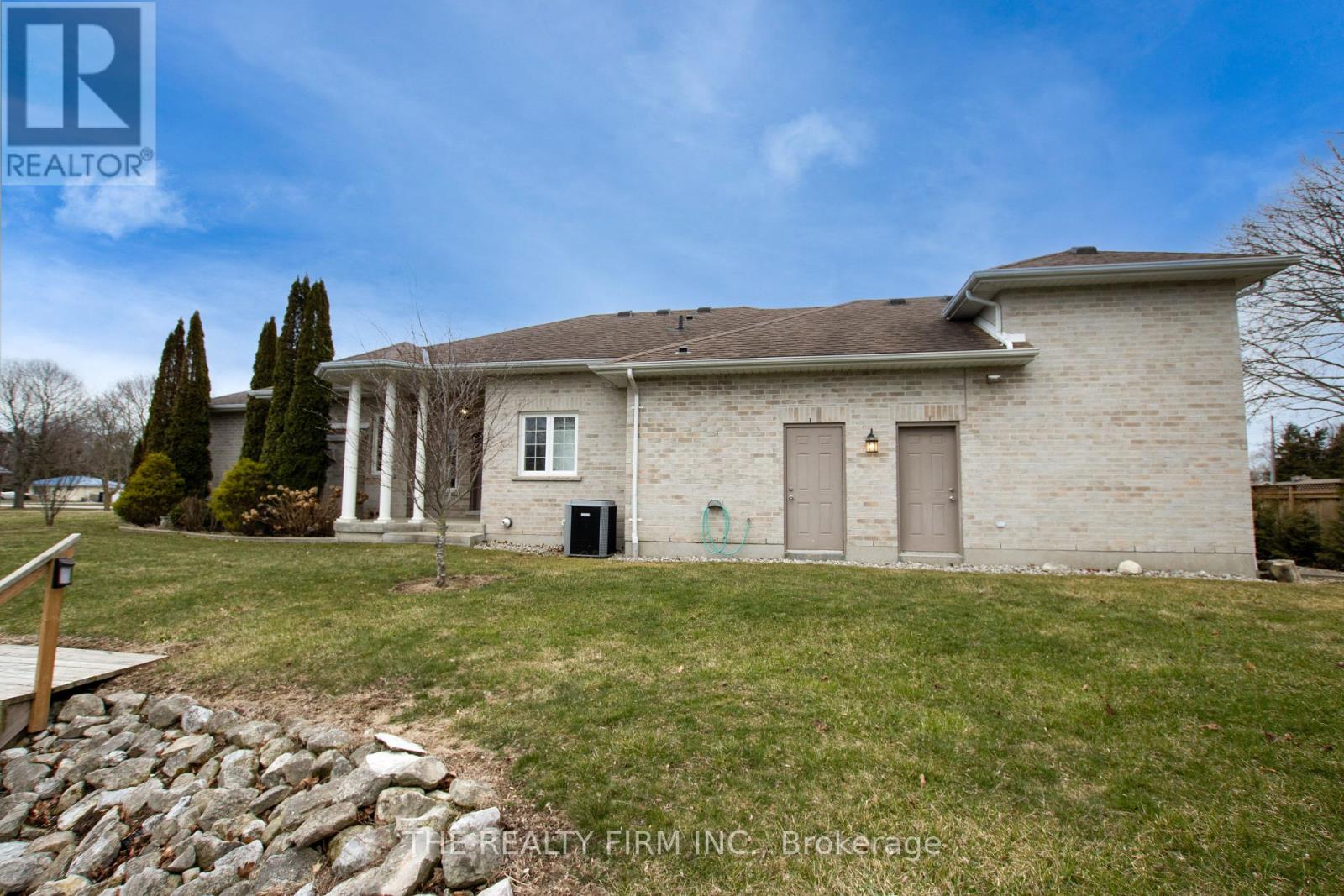 11507 Lagonda Way, Chatham-Kent (Rondeau Area), Ontario  N0P 1X0 - Photo 39 - X12975630