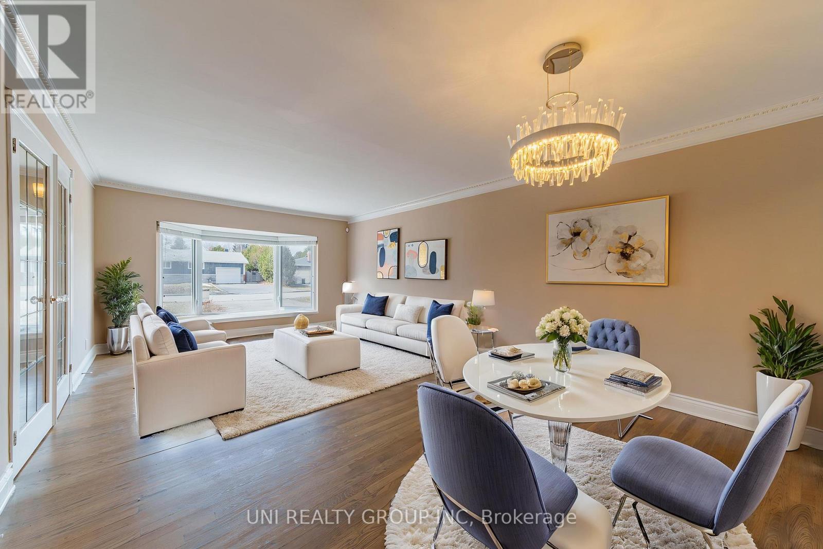 17 Forest Park Avenue, Ottawa, Ontario  K2E 5A2 - Photo 12 - X12975466