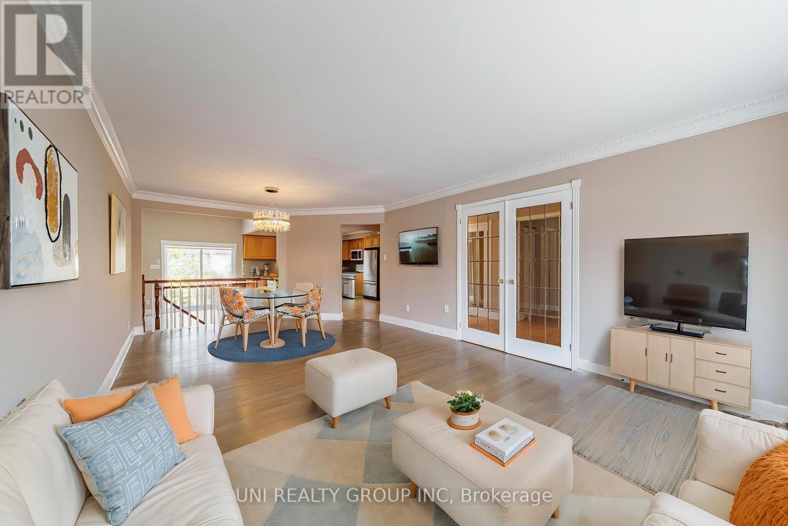 17 Forest Park Avenue, Ottawa, Ontario  K2E 5A2 - Photo 14 - X12975466