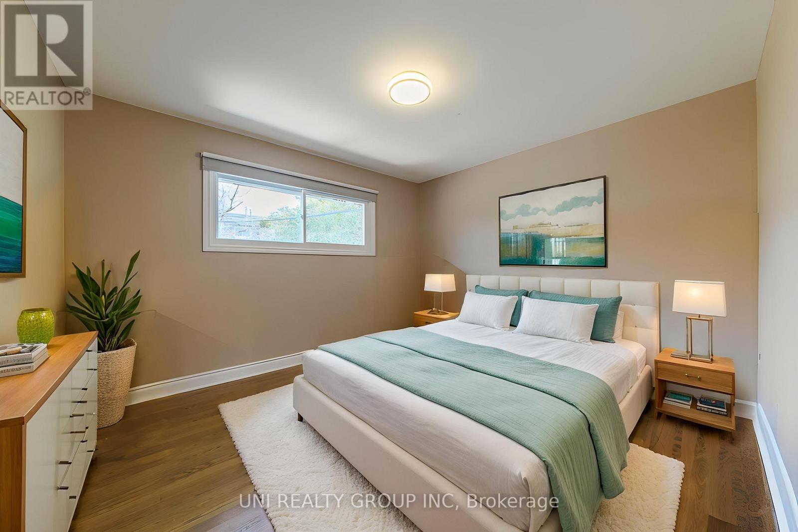 17 Forest Park Avenue, Ottawa, Ontario  K2E 5A2 - Photo 22 - X12975466