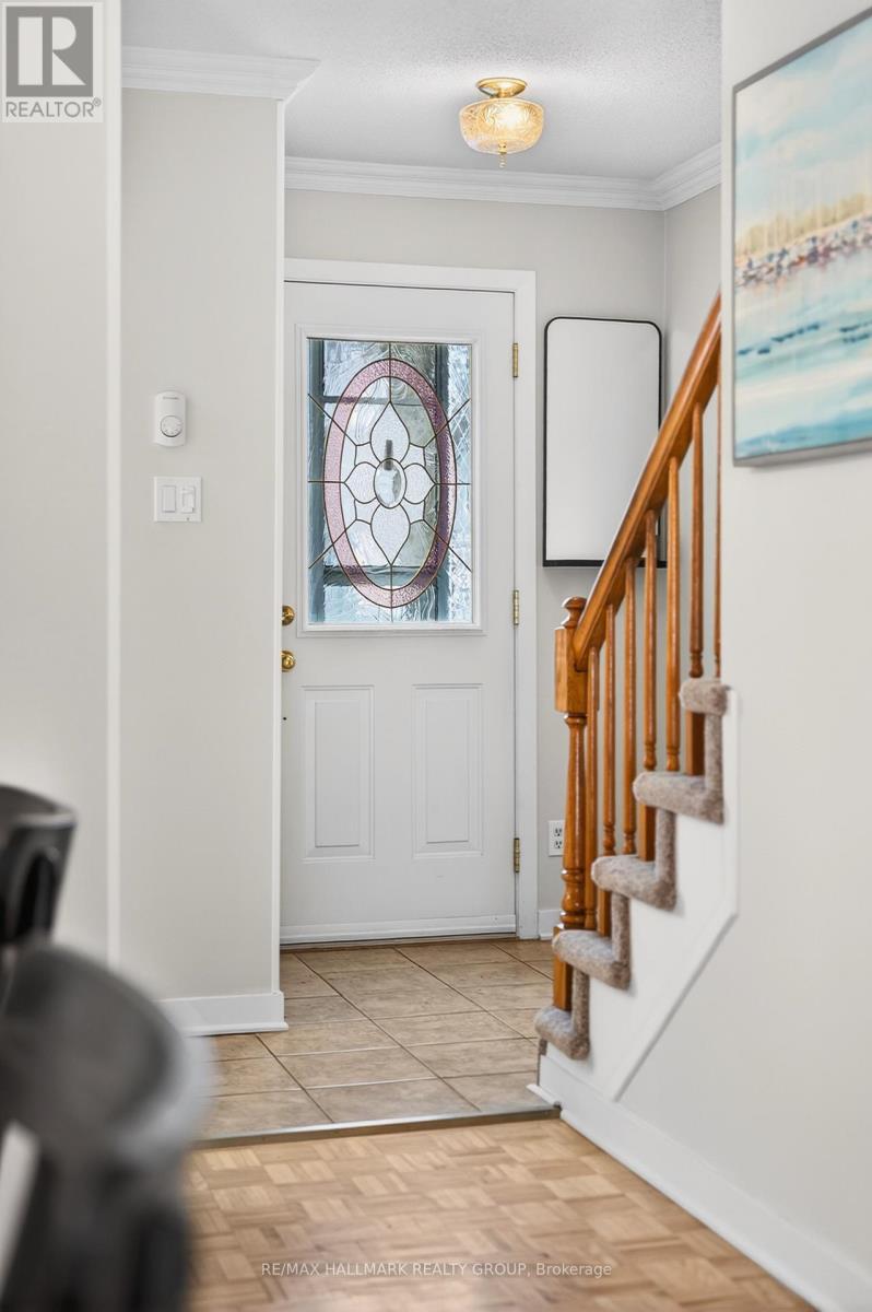 8 - 740 Morin Street, Ottawa, Ontario K1K 3G9 - Photo 5 - X12975540