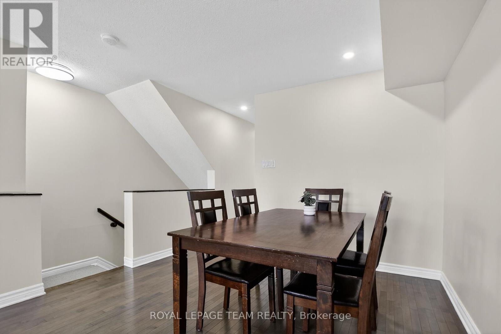 627b Chapman Mills Drive, Ottawa, Ontario  K2J 5T1 - Photo 15 - X12975584