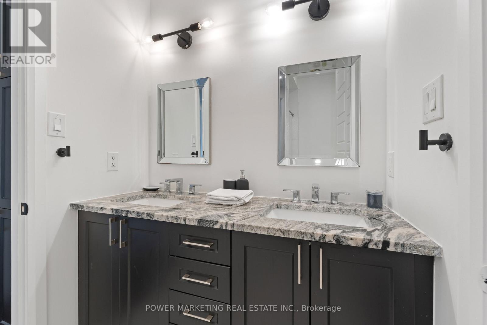 159 Celestial Grove, Ottawa, Ontario  K2J 6K6 - Photo 29 - X12975592