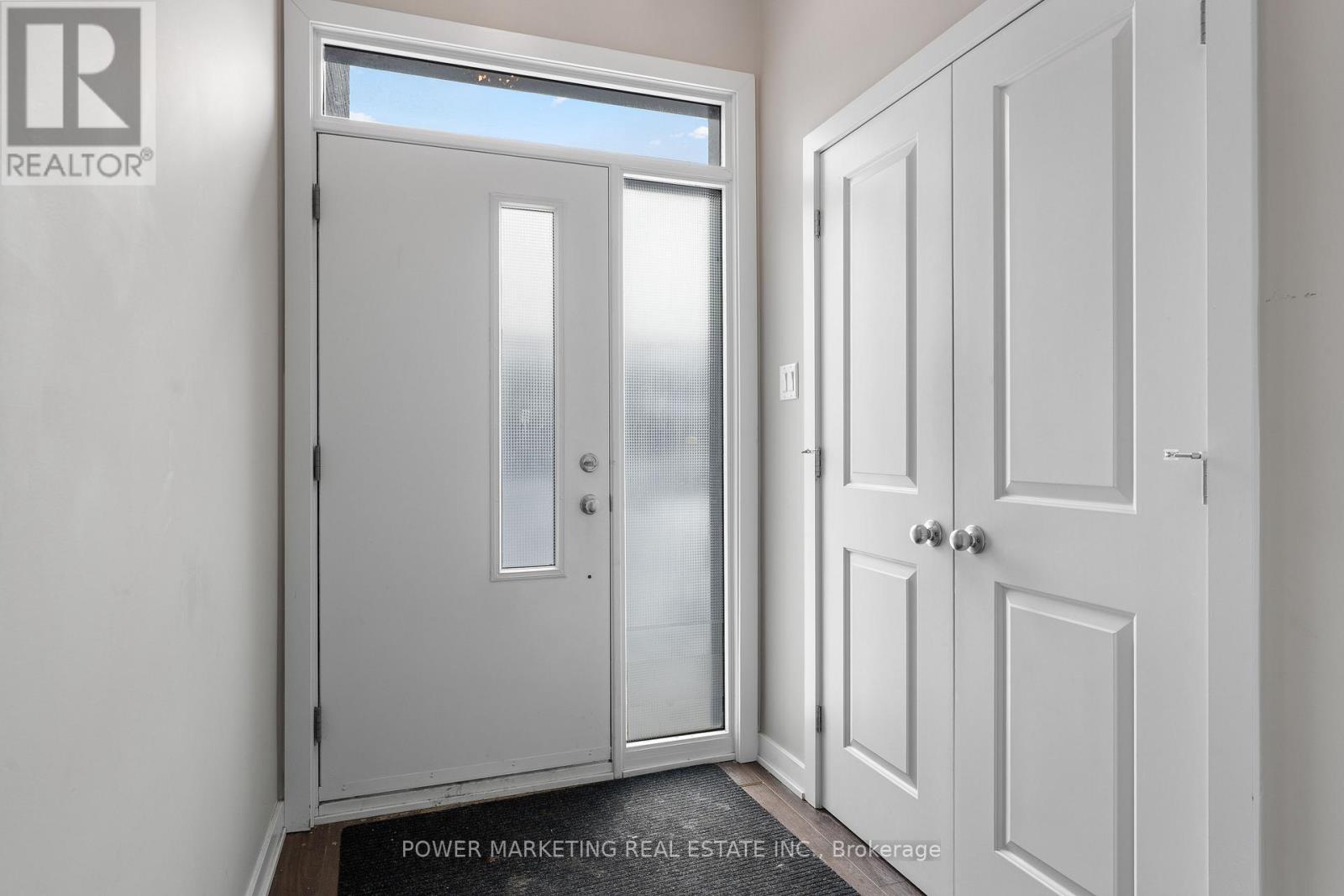 431 Cope Drive, Ottawa, Ontario  K2V 0P4 - Photo 4 - X12975600