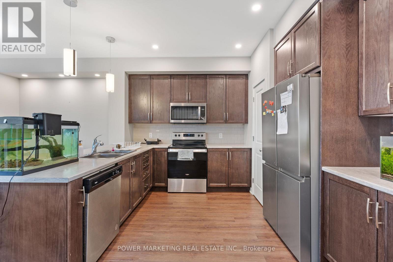 431 Cope Drive, Ottawa, Ontario  K2V 0P4 - Photo 6 - X12975600