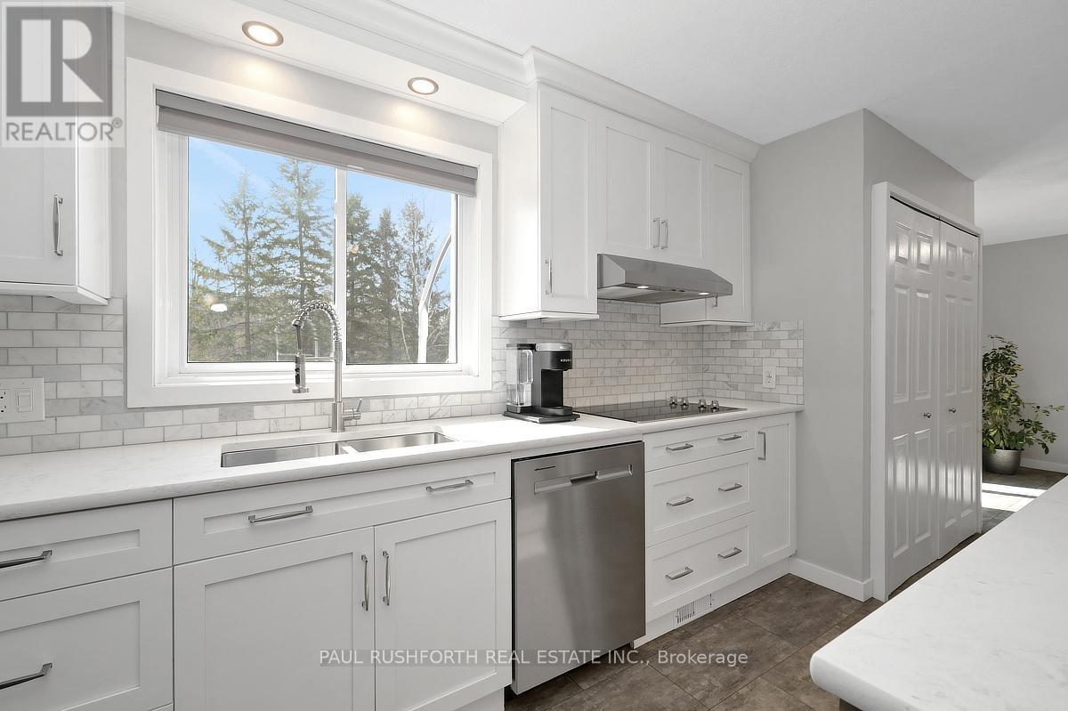 2378 Russland Road, Russell, Ontario  K0A 3H0 - Photo 12 - X12975604