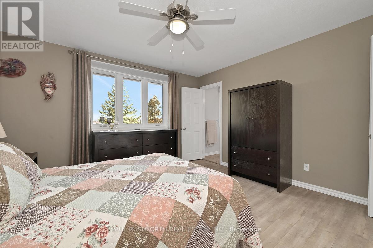 2378 Russland Road, Russell, Ontario  K0A 3H0 - Photo 17 - X12975604