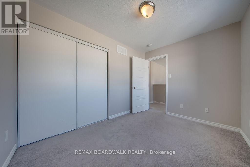 132 Conifer Creek Circle, Ottawa, Ontario  K2M 0M2 - Photo 35 - X12975608