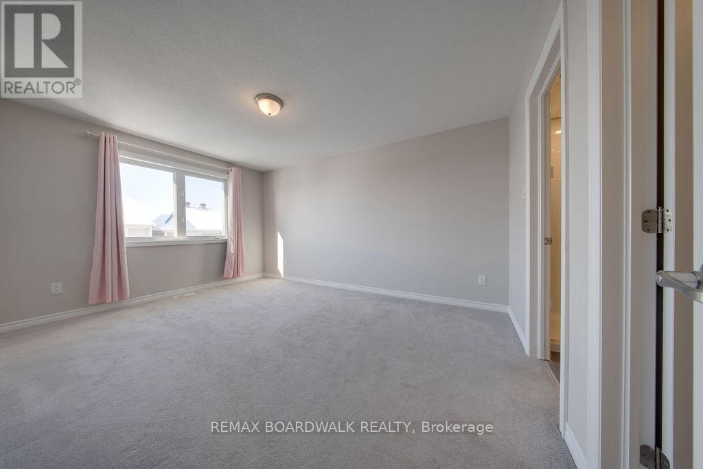 132 Conifer Creek Circle, Ottawa, Ontario  K2M 0M2 - Photo 40 - X12975608