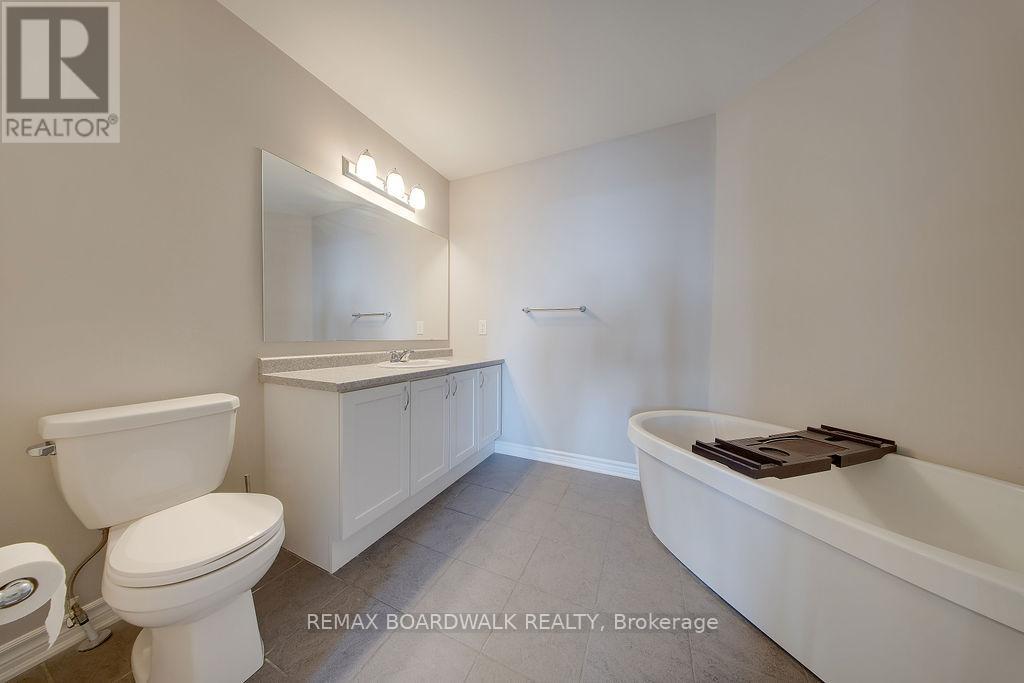 132 Conifer Creek Circle, Ottawa, Ontario  K2M 0M2 - Photo 46 - X12975608