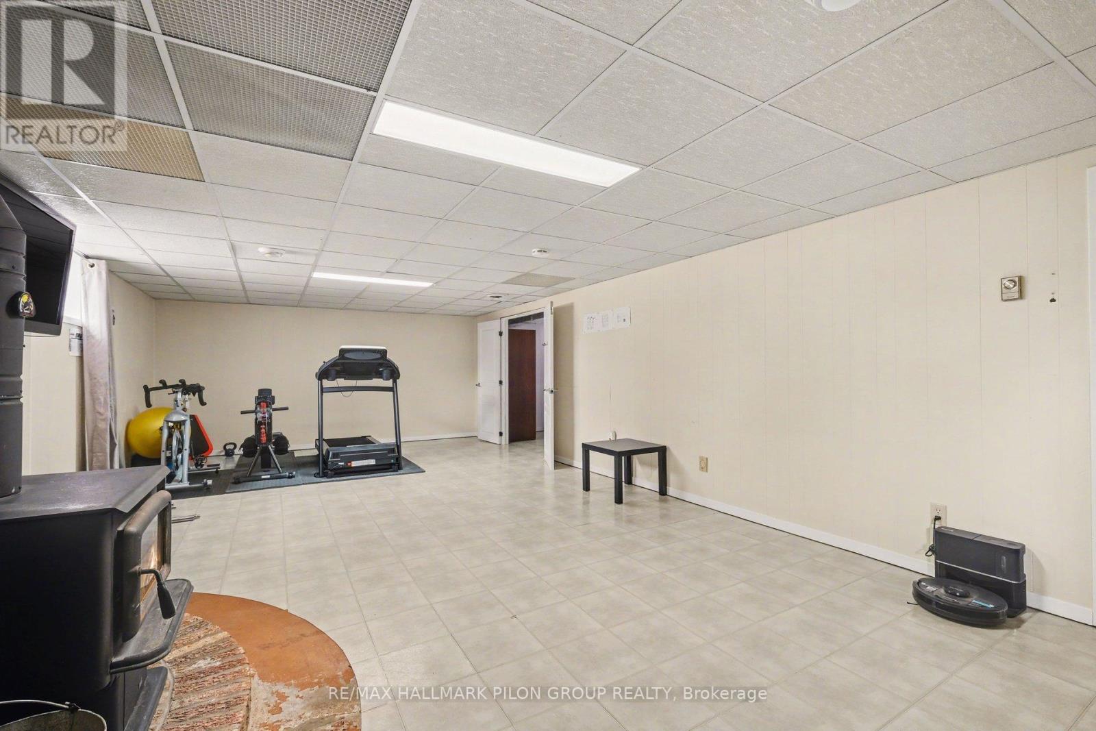 688 Station Road, Alfred And Plantagenet, Ontario K0B 1A0 - Photo 14 - X12975624