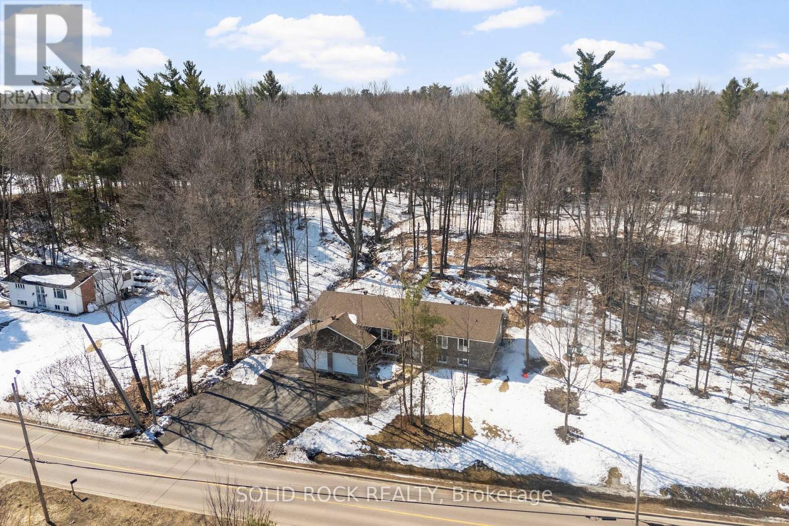 1775 River Road, Mcnab/braeside, Ontario  K0A 1G0 - Photo 5 - X12975652