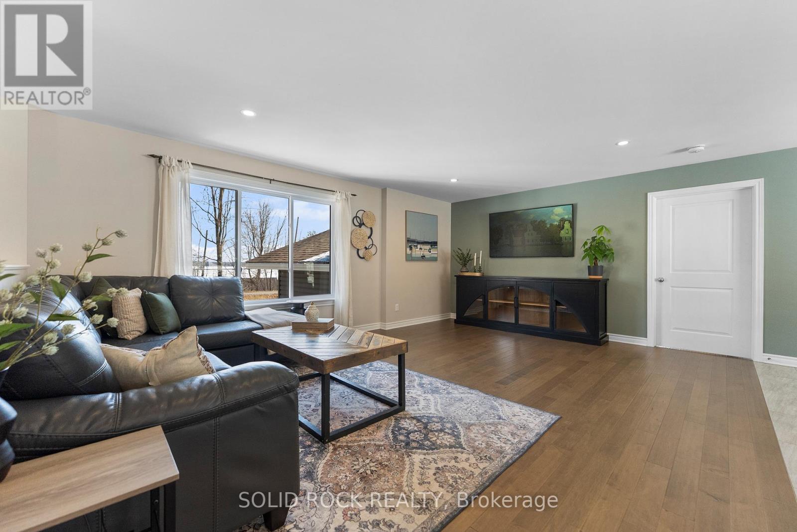 1775 River Road, Mcnab/braeside, Ontario  K0A 1G0 - Photo 8 - X12975652