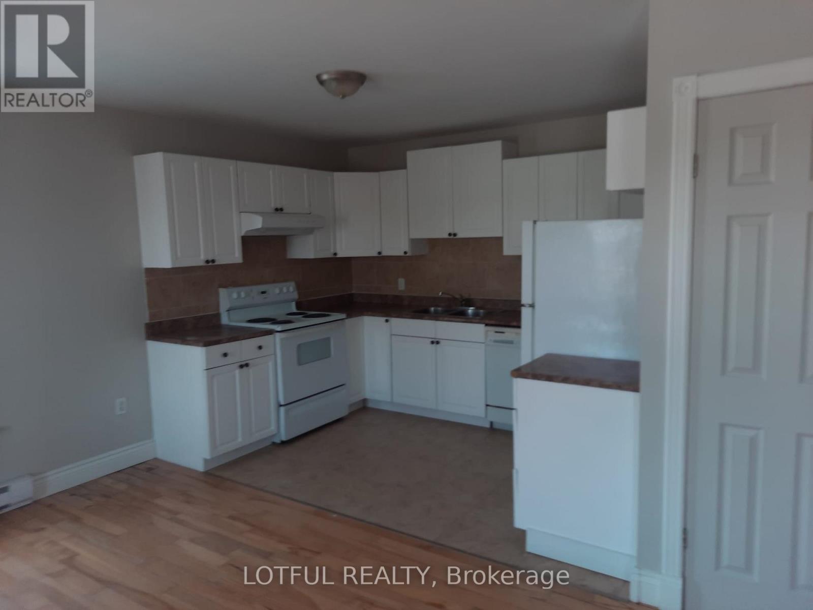 3 - 2084 Dundas Street, Edwardsburgh/cardinal, Ontario  K0E 1E0 - Photo 6 - X12975726