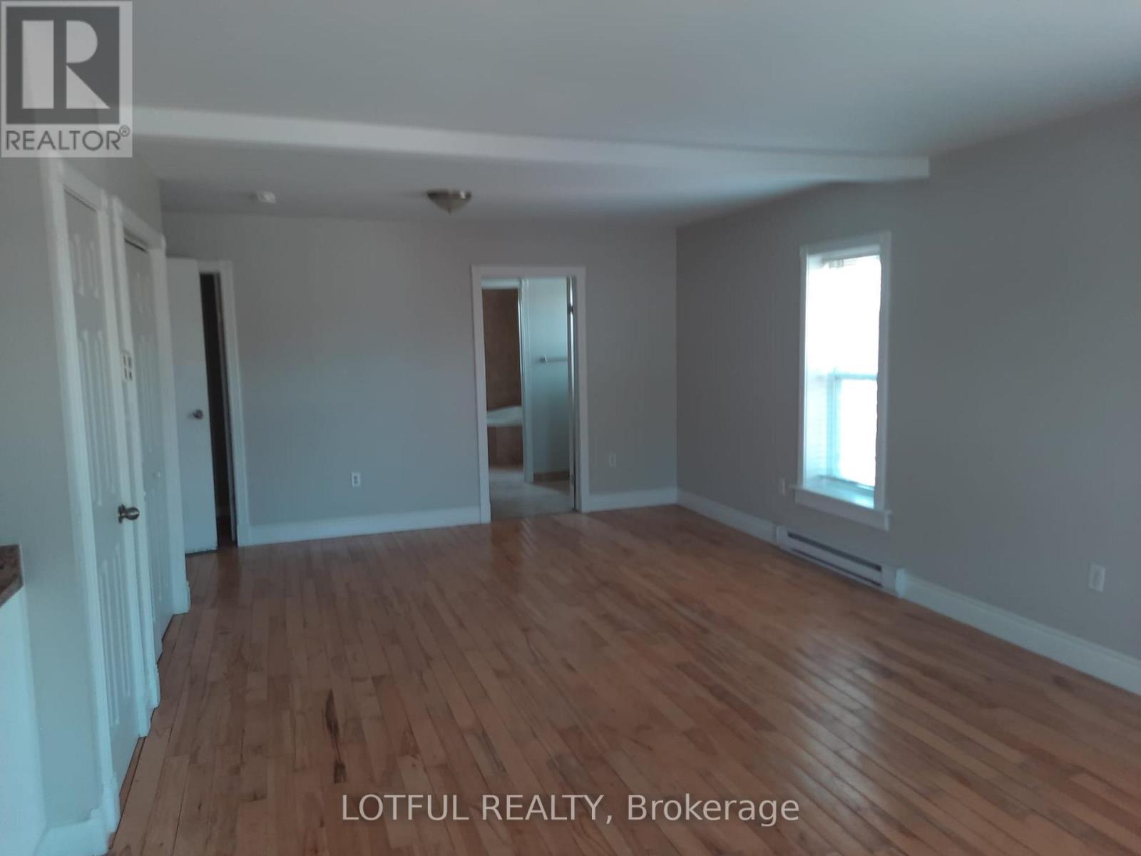 3 - 2084 Dundas Street, Edwardsburgh/cardinal, Ontario  K0E 1E0 - Photo 8 - X12975726