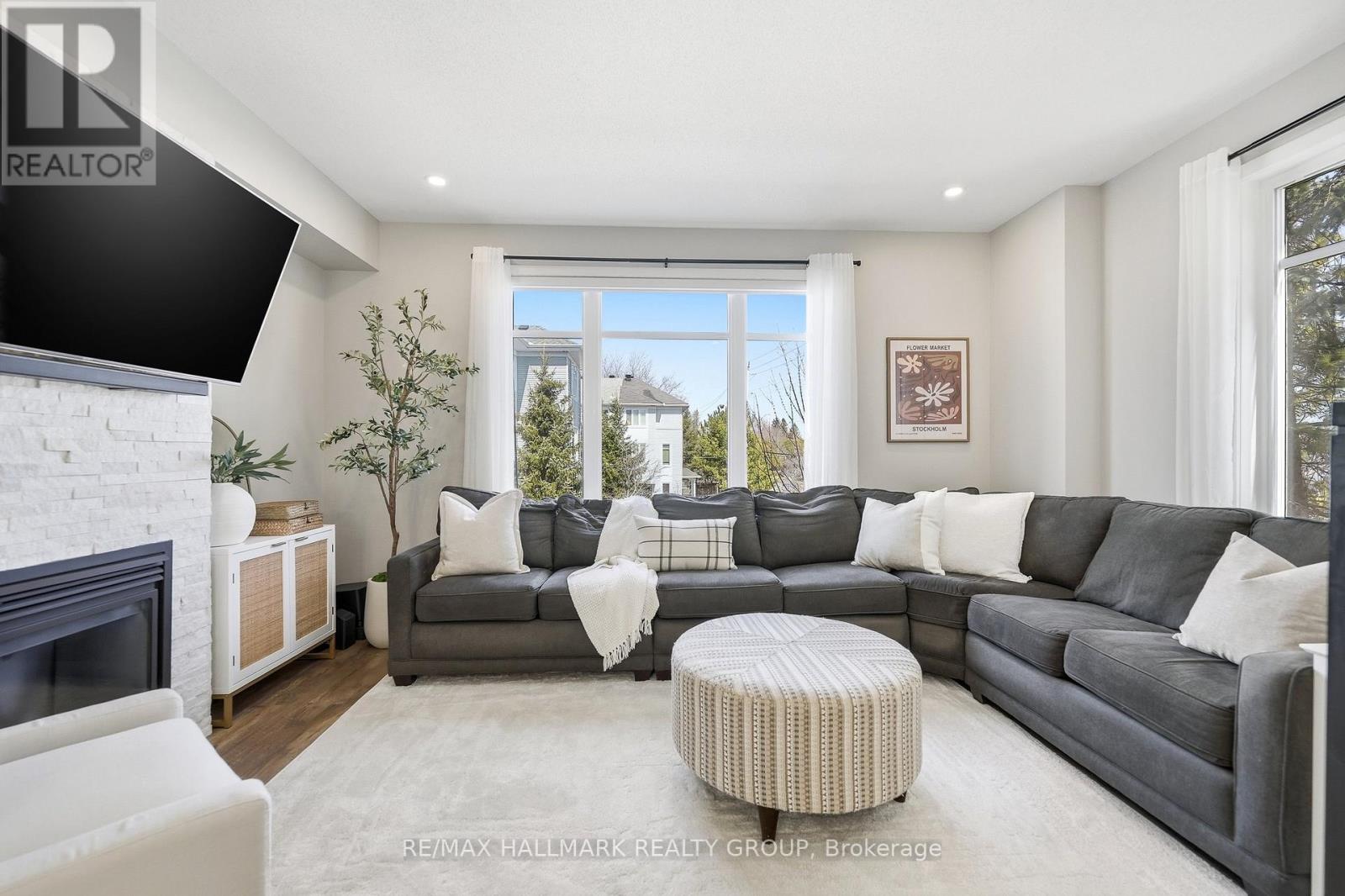 128 Songbird Private, Ottawa, Ontario  K2H 0A2 - Photo 11 - X12975750