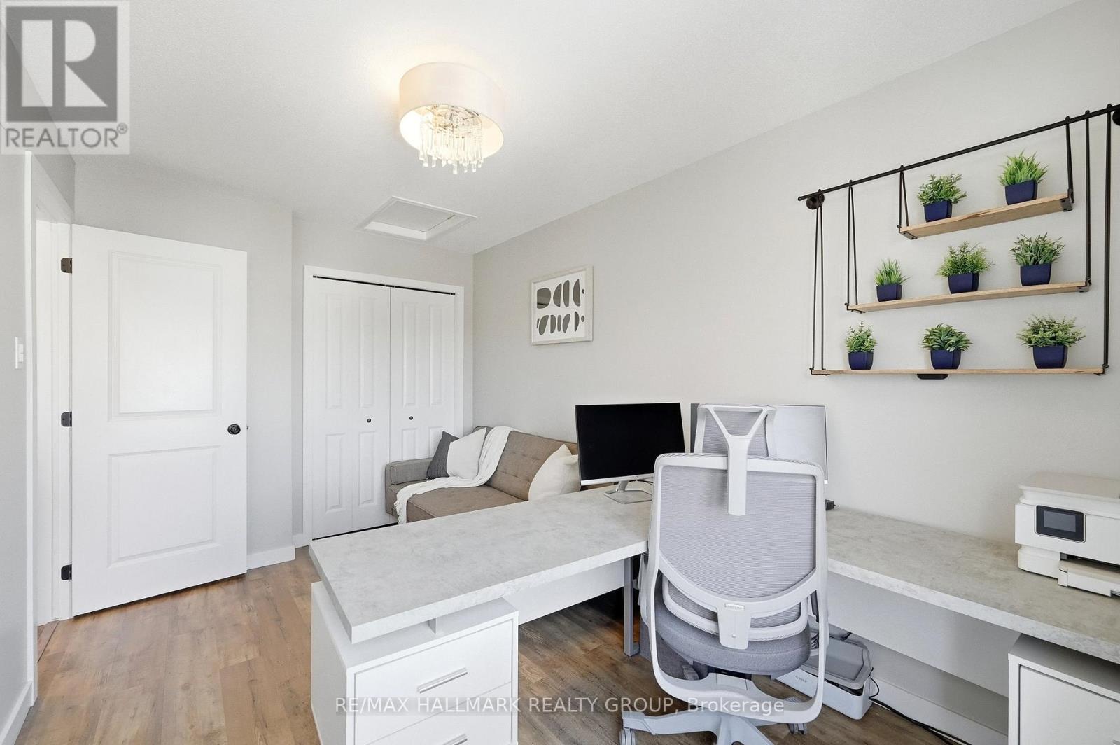 128 Songbird Private, Ottawa, Ontario  K2H 0A2 - Photo 19 - X12975750