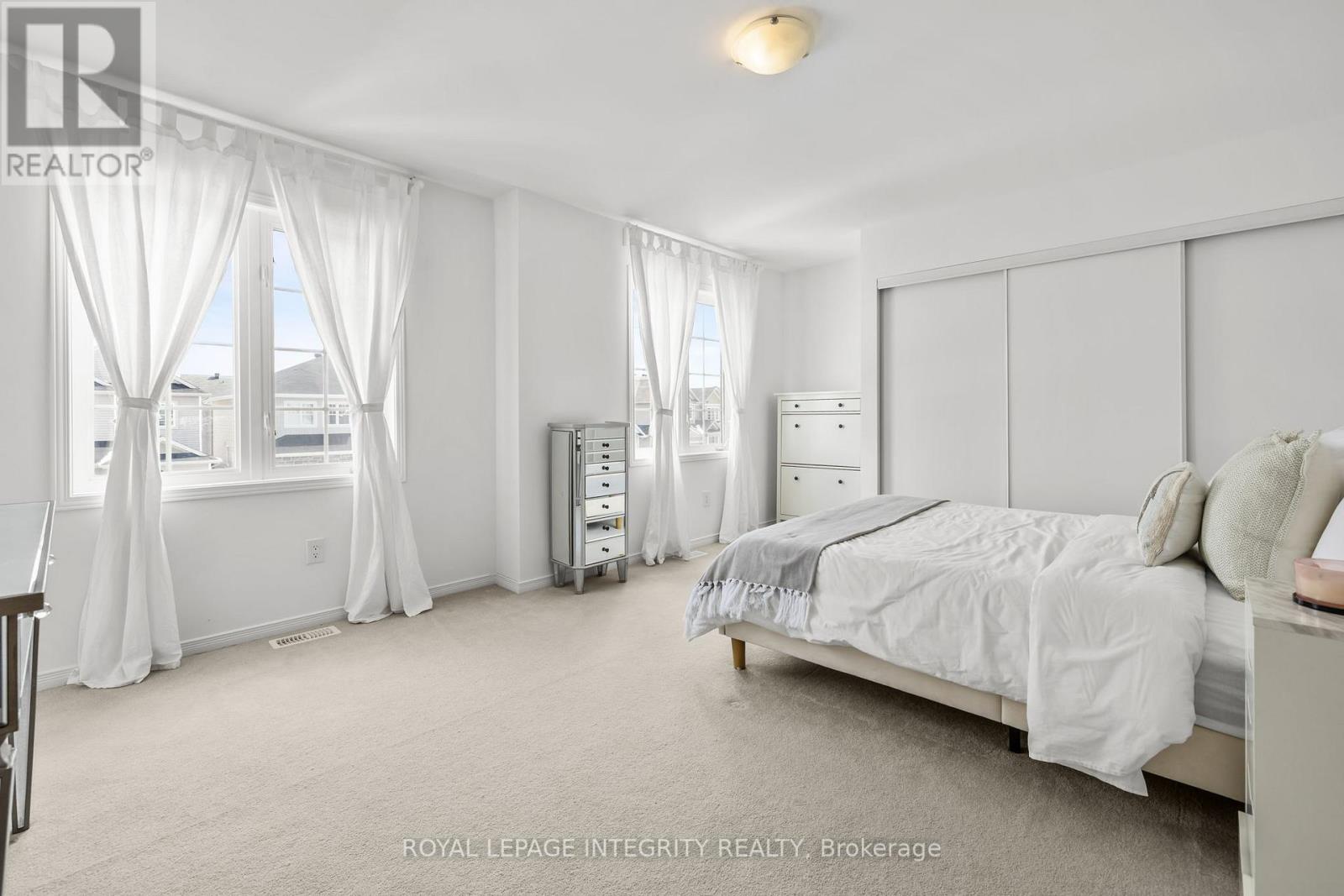 208 Rover Street, Ottawa, Ontario  K2V 0G2 - Photo 31 - X12975754