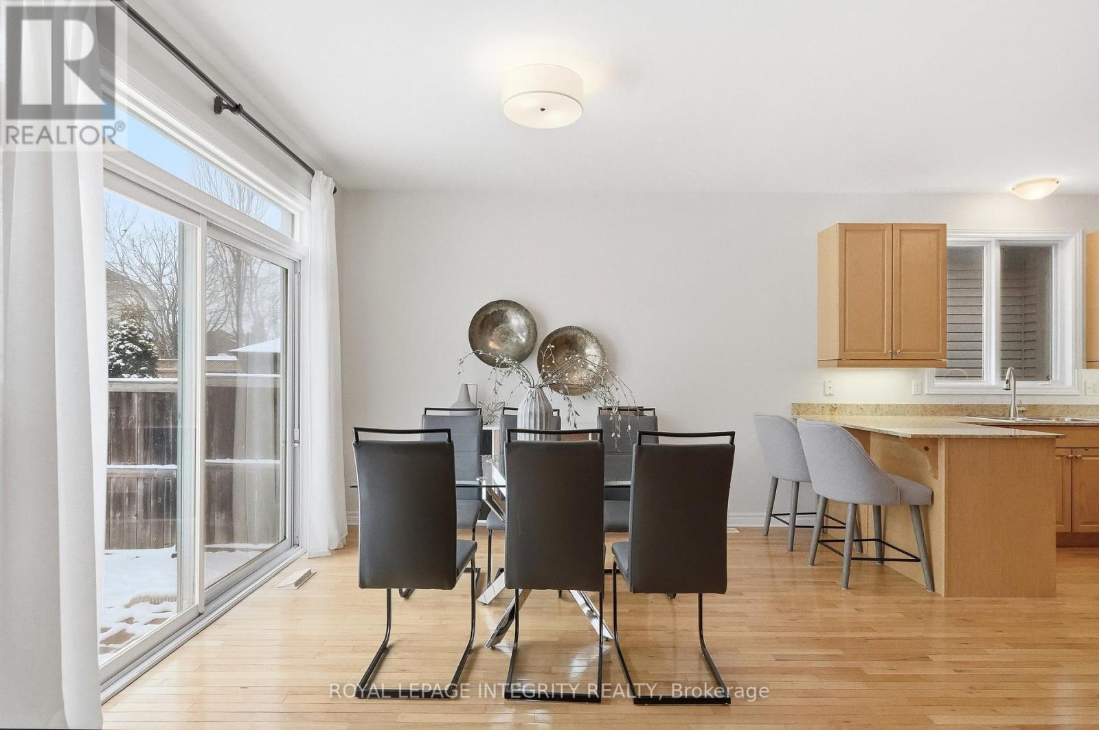 44 Harry Douglas Drive, Ottawa, Ontario  K2S 1Z3 - Photo 10 - X12975780