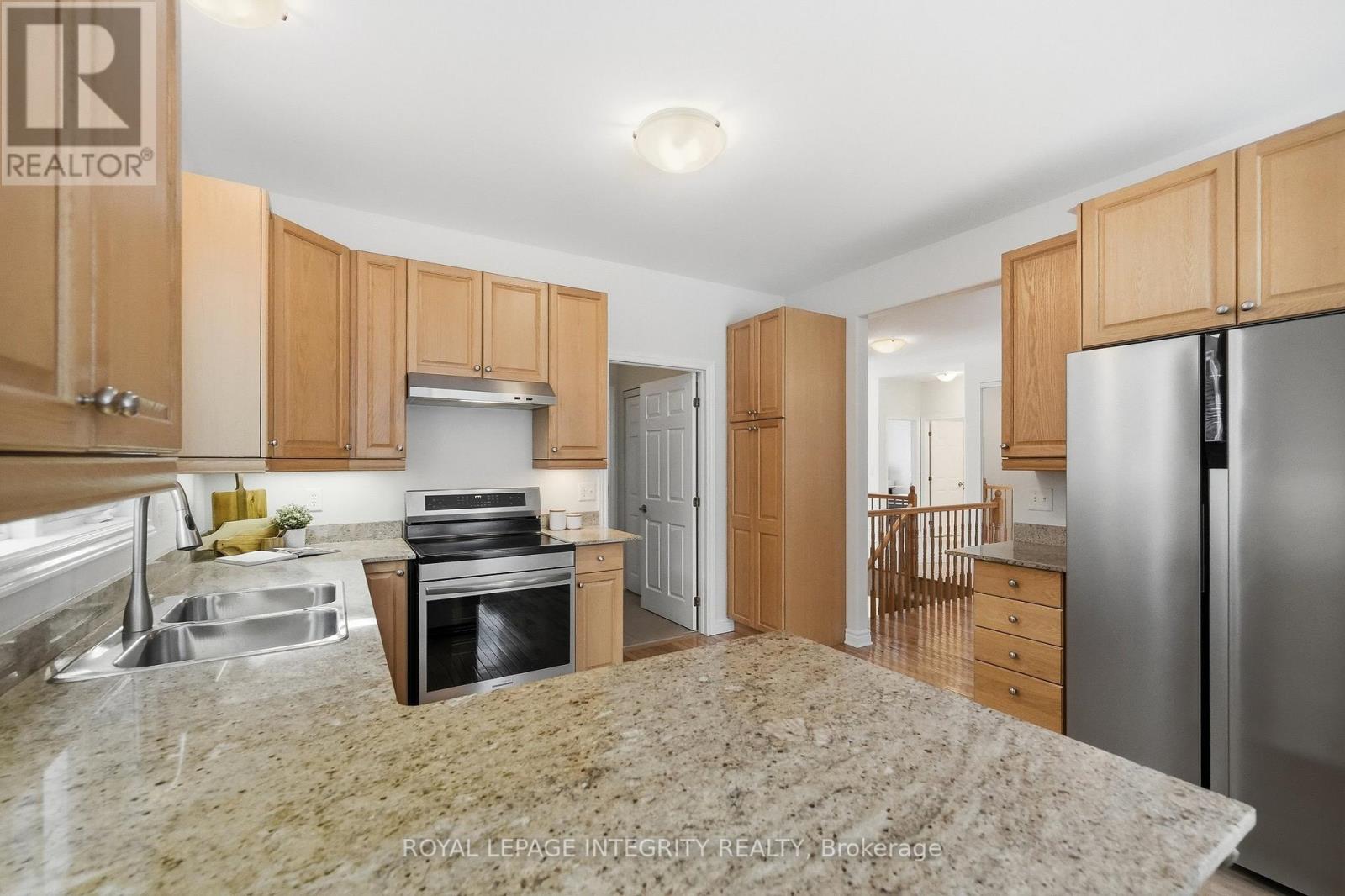 44 Harry Douglas Drive, Ottawa, Ontario  K2S 1Z3 - Photo 14 - X12975780