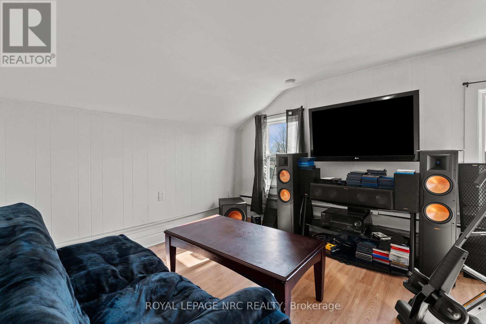 42 Leeper Street, St. Catharines, Ontario  L2S 2N2 - Photo 23 - X12975544