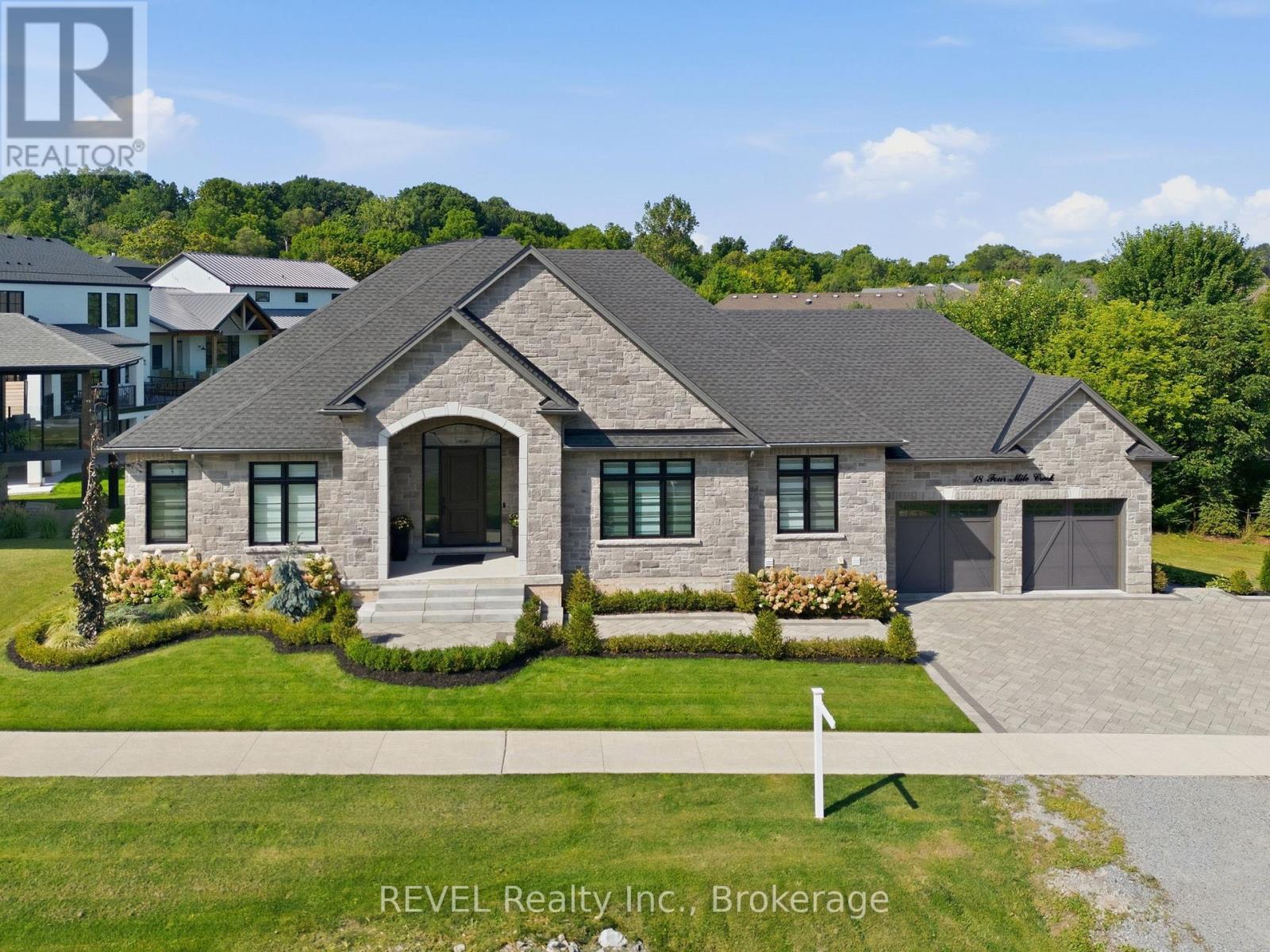 18 FOUR MILE CREEK ROAD, Niagara-on-the-Lake, Ontario