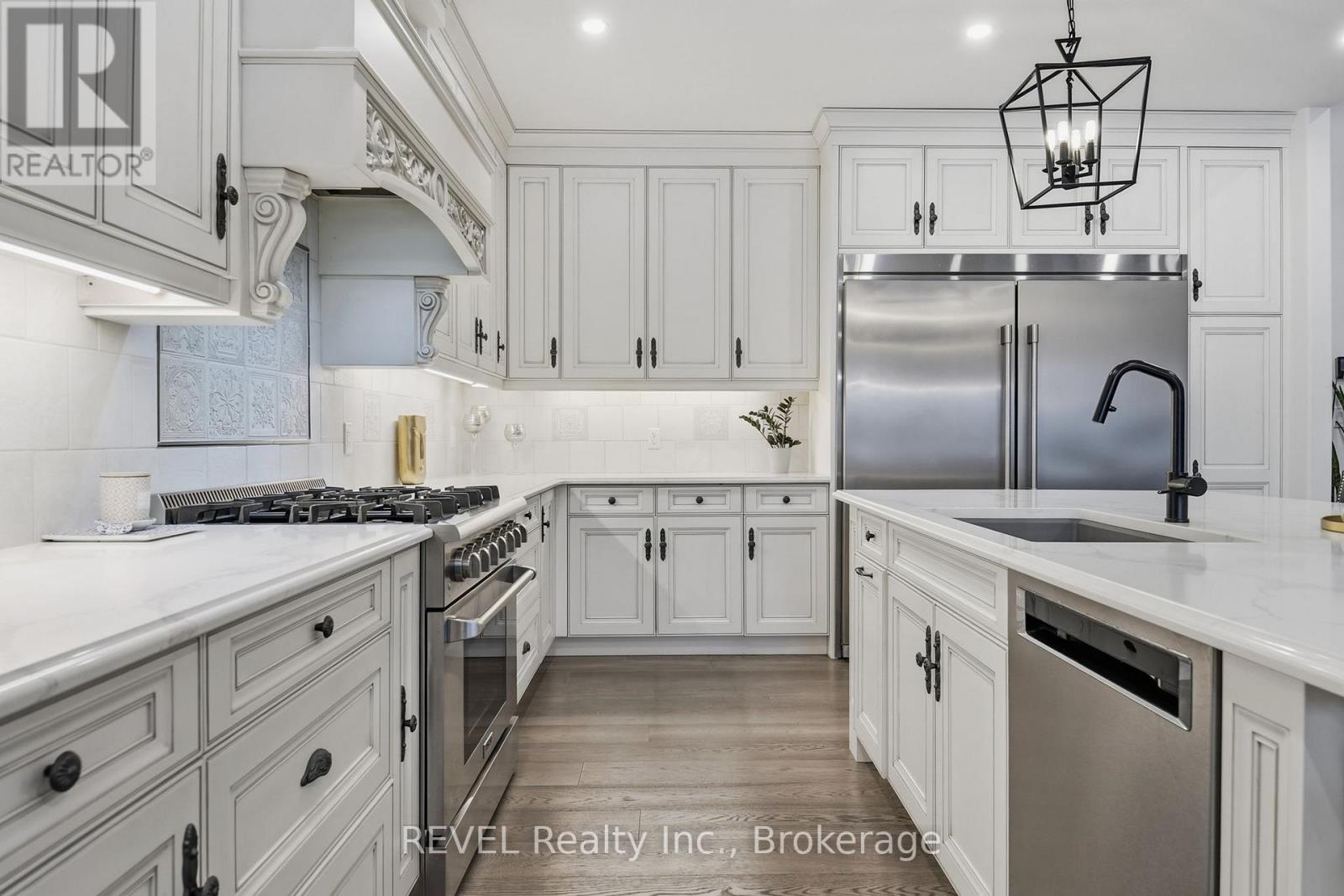 18 Four Mile Creek Road, Niagara-On-The-Lake, Ontario  L0S 1J1 - Photo 12 - X12975728