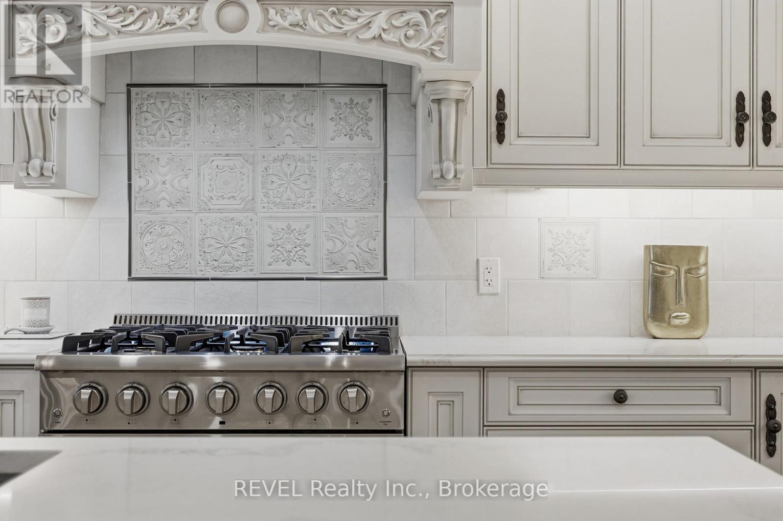 18 Four Mile Creek Road, Niagara-On-The-Lake, Ontario  L0S 1J1 - Photo 13 - X12975728