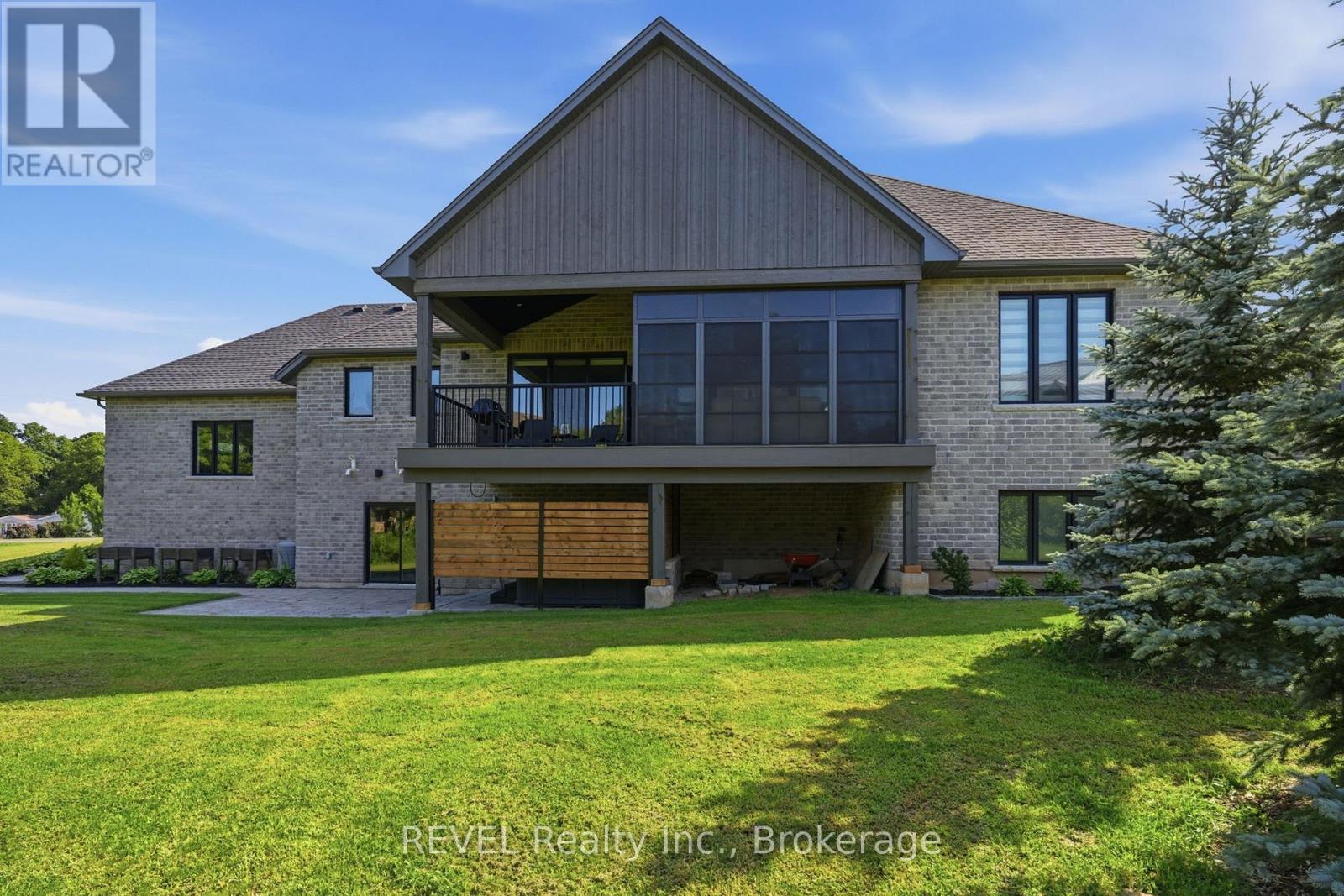 18 Four Mile Creek Road, Niagara-On-The-Lake, Ontario  L0S 1J1 - Photo 34 - X12975728