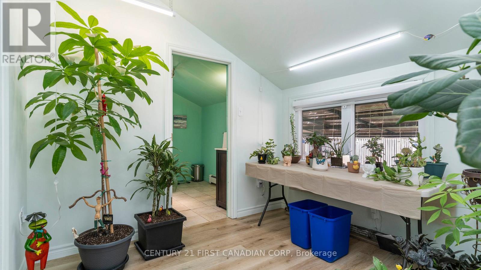 706 Nelson Street, London East, Ontario  N5Z 1J7 - Photo 18 - X12975670