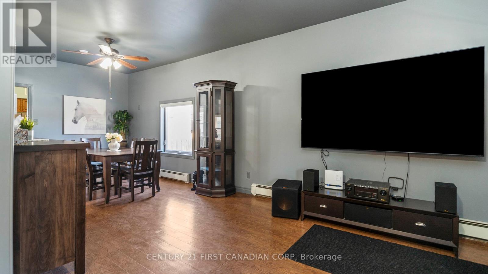 706 Nelson Street, London East, Ontario  N5Z 1J7 - Photo 8 - X12975670