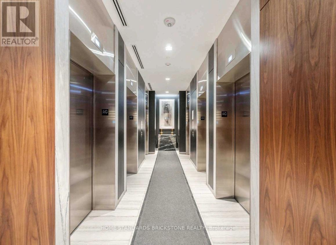 5410 - 8 Eglinton Avenue, Toronto, Ontario  M4P 0C1 - Photo 3 - C12975350