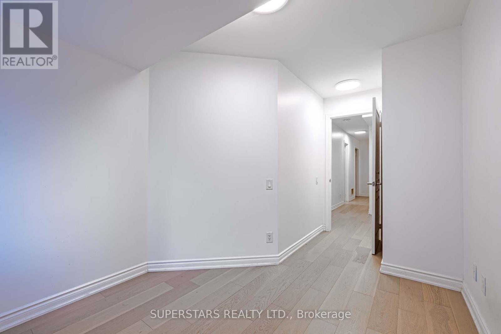 16 - 70 Byng Avenue, Toronto, Ontario  M2N 7L9 - Photo 19 - C12975382